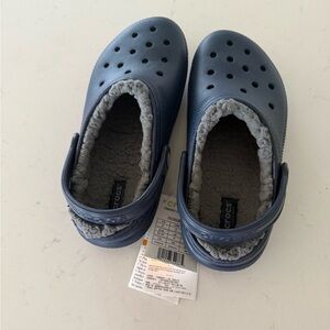 CROCS Kids' Blue Slippers with Cozy Gray Lining